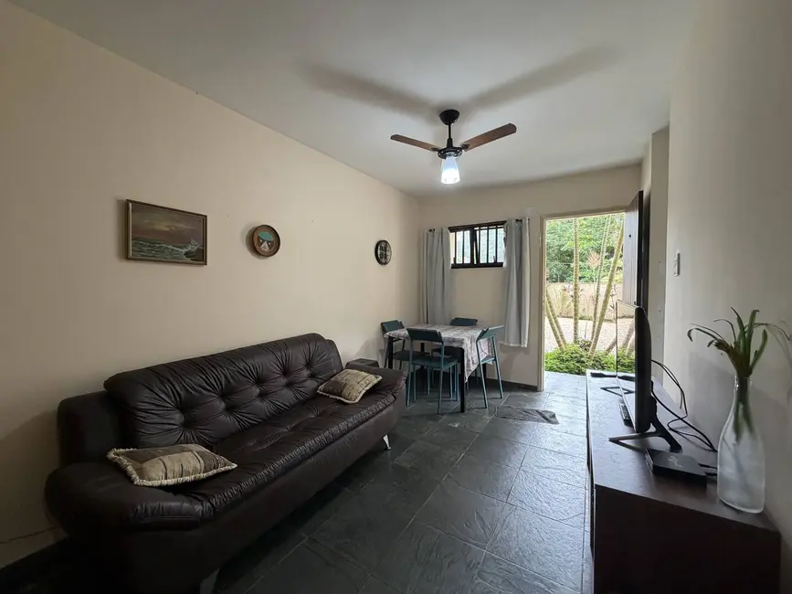 Apartamento com 2 quartos à venda, 57m2 em Ubatuba - SP - imagem 3 Foto 3 de Apartamento com 2 quartos à venda, 57m2 em Ubatuba - SP