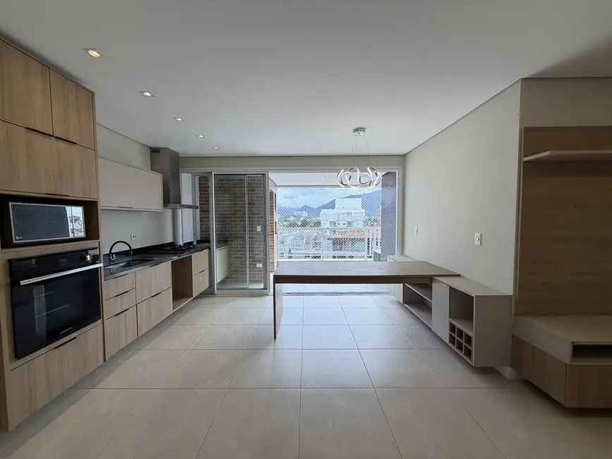 Foto 1 de Apartamento com 3 quartos à venda, 100m2 em Ubatuba - SP