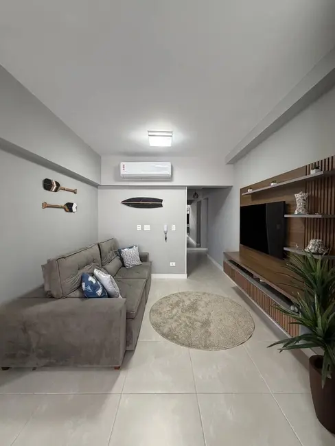 Foto 2 de Apartamento com 3 quartos à venda, 100m2 em Ubatuba - SP