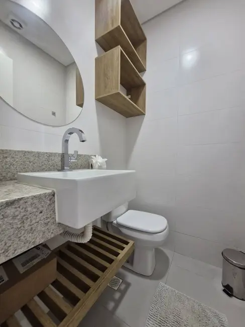 Foto 8 de Apartamento com 2 quartos à venda, 85m2 em Ubatuba - SP