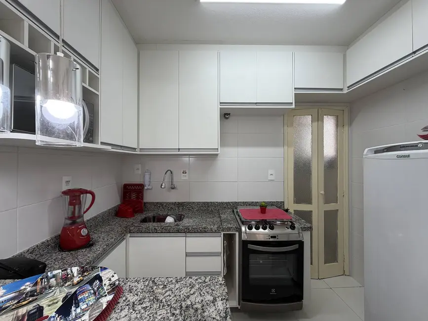 Foto 5 de Apartamento com 1 quarto à venda, 49m2 em Ubatuba - SP