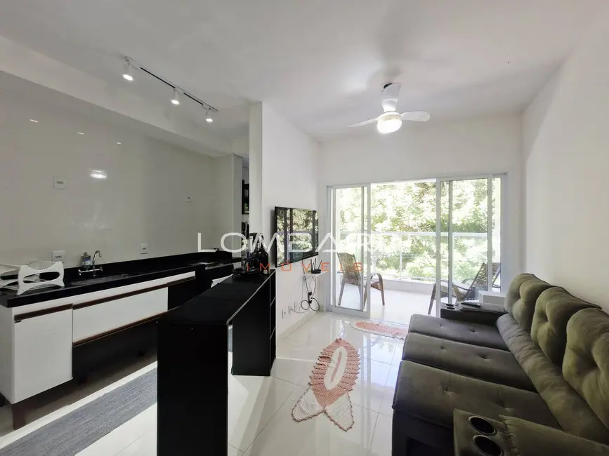 Foto 2 de Apartamento com 2 quartos à venda, 70m2 em Ubatuba - SP