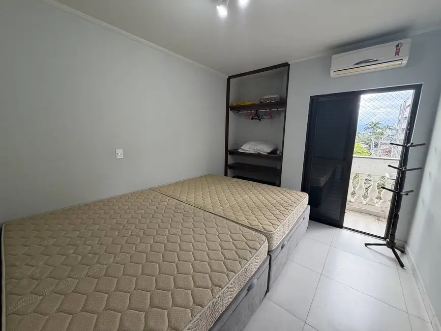 Foto 7 de Apartamento com 3 quartos à venda, 80m2 em Ubatuba - SP