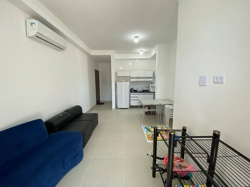 Foto 2 de Apartamento com 2 quartos à venda, 55m2 em Ubatuba - SP