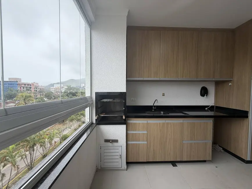 Foto 9 de Apartamento com 3 quartos à venda, 85m2 em Ubatuba - SP