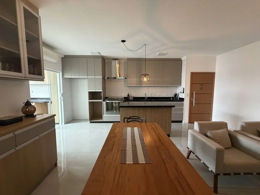 Foto 4 de Apartamento com 3 quartos à venda, 85m2 em Ubatuba - SP