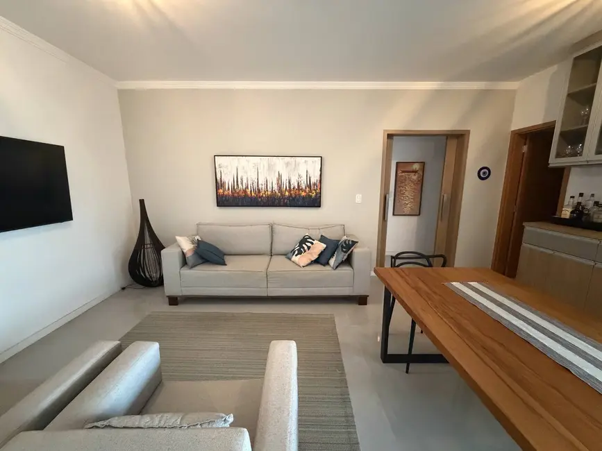 Foto 3 de Apartamento com 3 quartos à venda, 85m2 em Ubatuba - SP