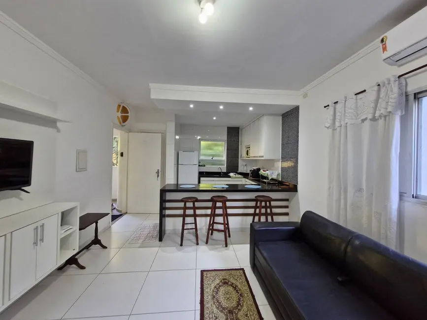 Foto 3 de Apartamento com 1 quarto à venda, 43m2 em Ubatuba - SP