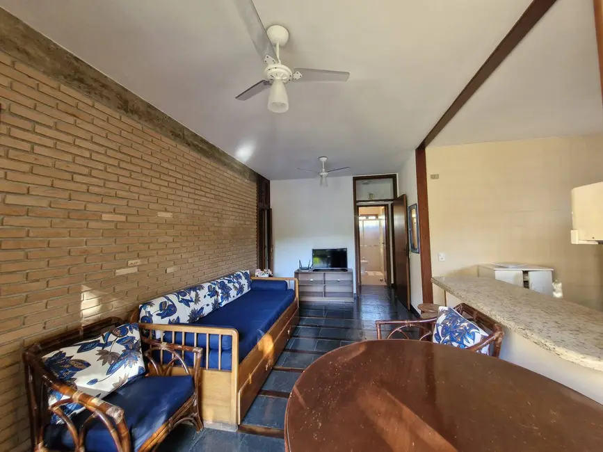Foto 2 de Apartamento com 2 quartos à venda em Ubatuba - SP