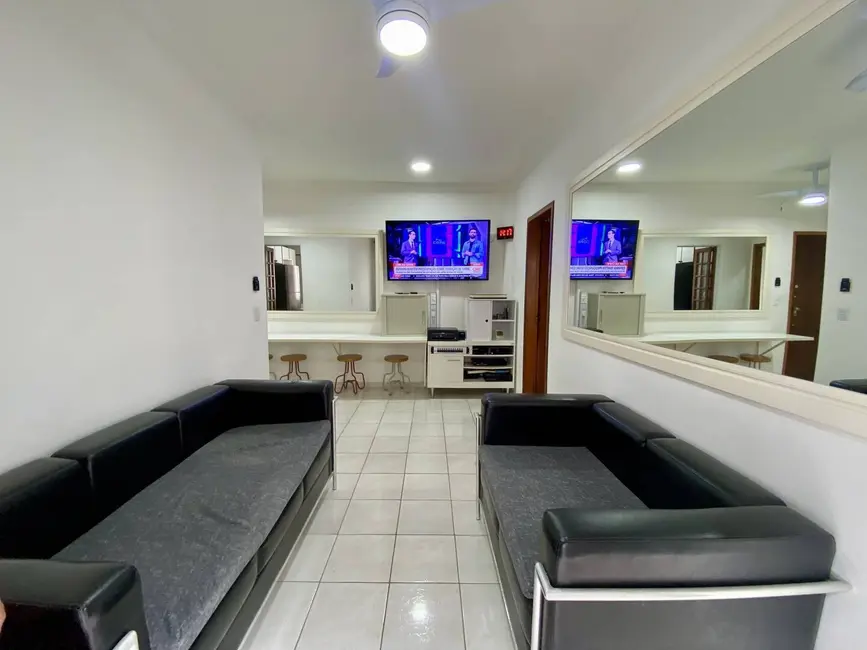 Foto 3 de Apartamento com 2 quartos à venda, 67m2 em Ubatuba - SP