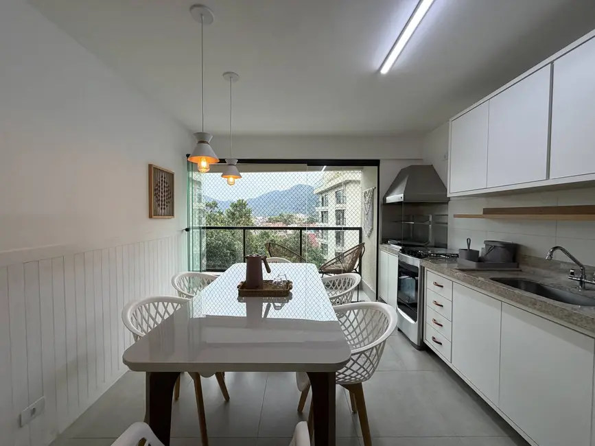 Foto 1 de Apartamento com 2 quartos à venda, 77m2 em Ubatuba - SP