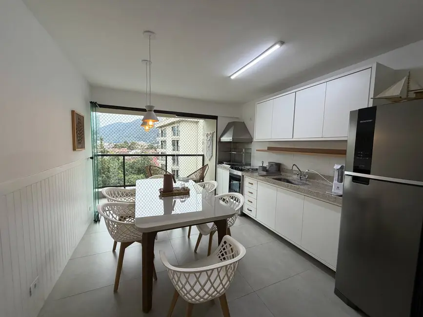 Foto 8 de Apartamento com 2 quartos à venda, 77m2 em Ubatuba - SP