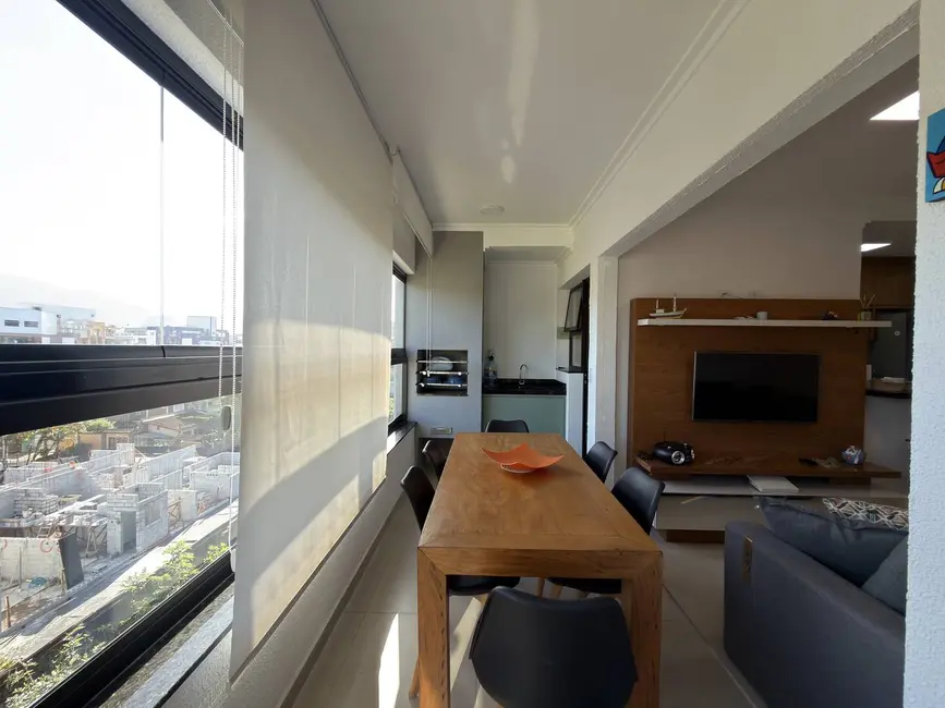 Foto 9 de Apartamento com 2 quartos à venda, 70m2 em Ubatuba - SP