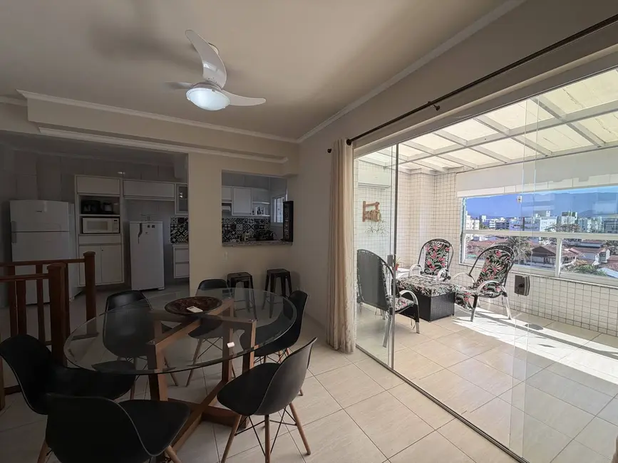 Foto 6 de Apartamento com 3 quartos à venda, 125m2 em Ubatuba - SP