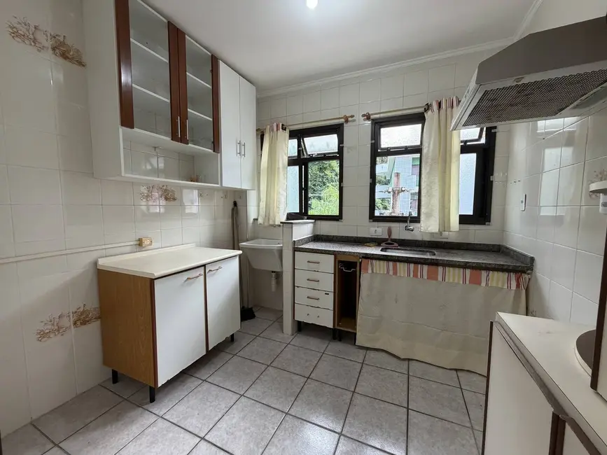 Foto 2 de Apartamento com 2 quartos à venda, 65m2 em Ubatuba - SP
