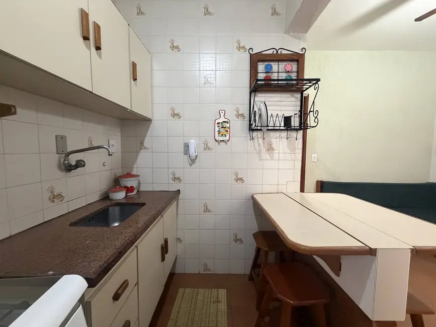 Foto 2 de Apartamento com 2 quartos à venda, 50m2 em Ubatuba - SP
