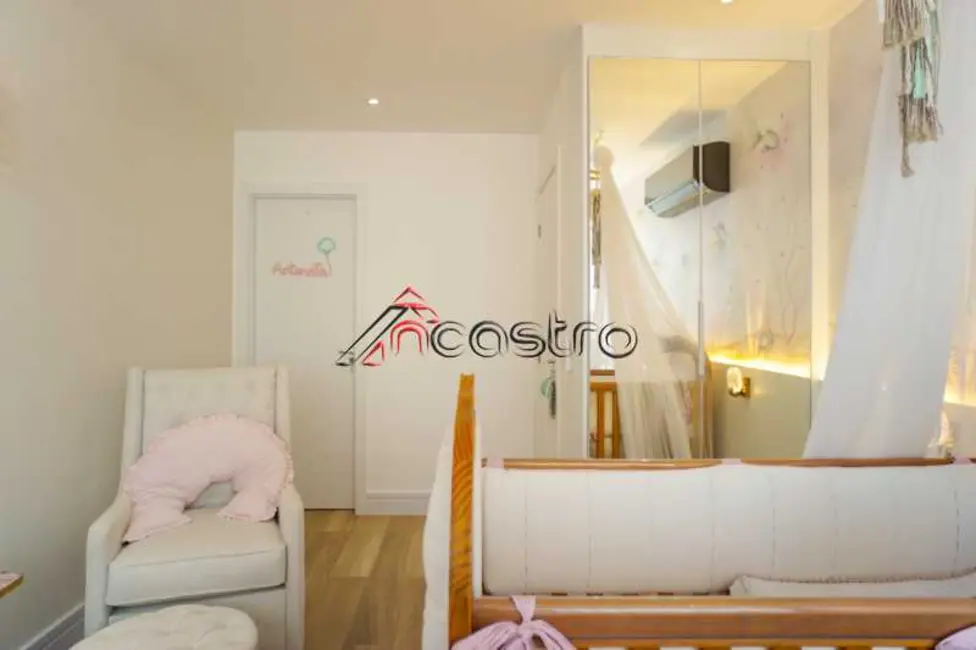 Foto 1 de Casa de Condomínio com 6 quartos à venda, 400m2 em Rio De Janeiro - RJ