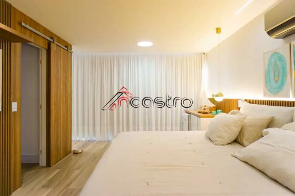 Casa de Condomínio com 6 quartos à venda, 400m2 em Rio De Janeiro - RJ - imagem 4 Foto 4 de Casa de Condomínio com 6 quartos à venda, 400m2 em Rio De Janeiro - RJ