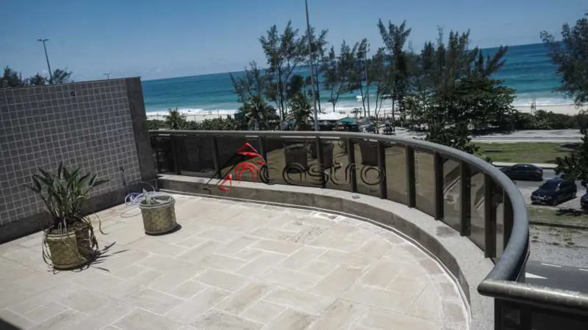 Cobertura com 5 quartos à venda e para alugar, 400m2 em Rio De Janeiro - RJ - imagem 3 Foto 3 de Cobertura com 5 quartos à venda e para alugar, 400m2 em Rio De Janeiro - RJ