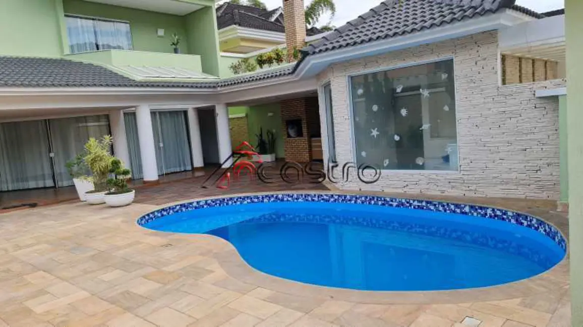 Casa de Condomínio com 6 quartos à venda e para alugar, 400m2 em Rio De Janeiro - RJ - imagem 4 Foto 4 de Casa de Condomínio com 6 quartos à venda e para alugar, 400m2 em Rio De Janeiro - RJ