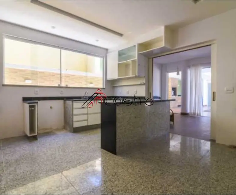 Casa de Condomínio com 6 quartos à venda e para alugar, 400m2 em Rio De Janeiro - RJ - imagem 6 Foto 6 de Casa de Condomínio com 6 quartos à venda e para alugar, 400m2 em Rio De Janeiro - RJ