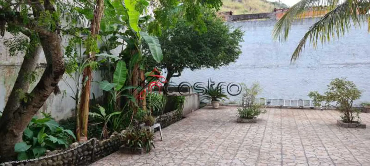 Casa com 5 quartos à venda, 420m2 em Rio De Janeiro - RJ - imagem 5 Foto 5 de Casa com 5 quartos à venda, 420m2 em Rio De Janeiro - RJ