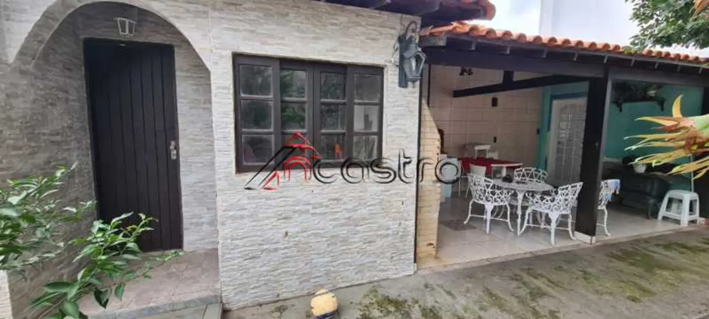 Casa com 5 quartos à venda, 420m2 em Rio De Janeiro - RJ - imagem 1 Foto 1 de Casa com 5 quartos à venda, 420m2 em Rio De Janeiro - RJ