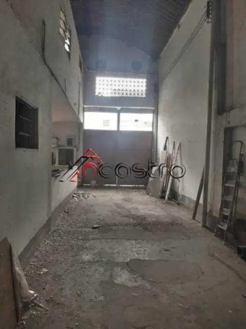 Armazém / Galpão para alugar, 189m2 em Rio De Janeiro - RJ - imagem 4 Foto 4 de Armazém / Galpão para alugar, 189m2 em Rio De Janeiro - RJ