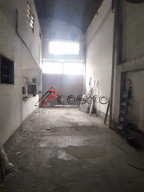 Armazém / Galpão para alugar, 189m2 em Rio De Janeiro - RJ - imagem 3 Foto 3 de Armazém / Galpão para alugar, 189m2 em Rio De Janeiro - RJ