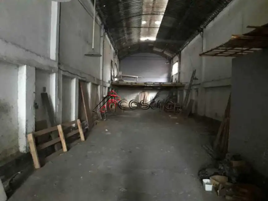Armazém / Galpão para alugar, 189m2 em Rio De Janeiro - RJ - imagem 5 Foto 5 de Armazém / Galpão para alugar, 189m2 em Rio De Janeiro - RJ
