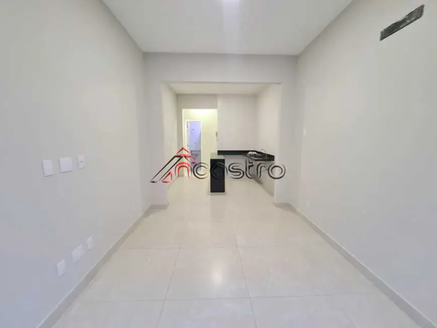 Kitnet com 1 quarto à venda, 35m2 em Rio De Janeiro - RJ - imagem 3 Foto 3 de Kitnet com 1 quarto à venda, 35m2 em Rio De Janeiro - RJ