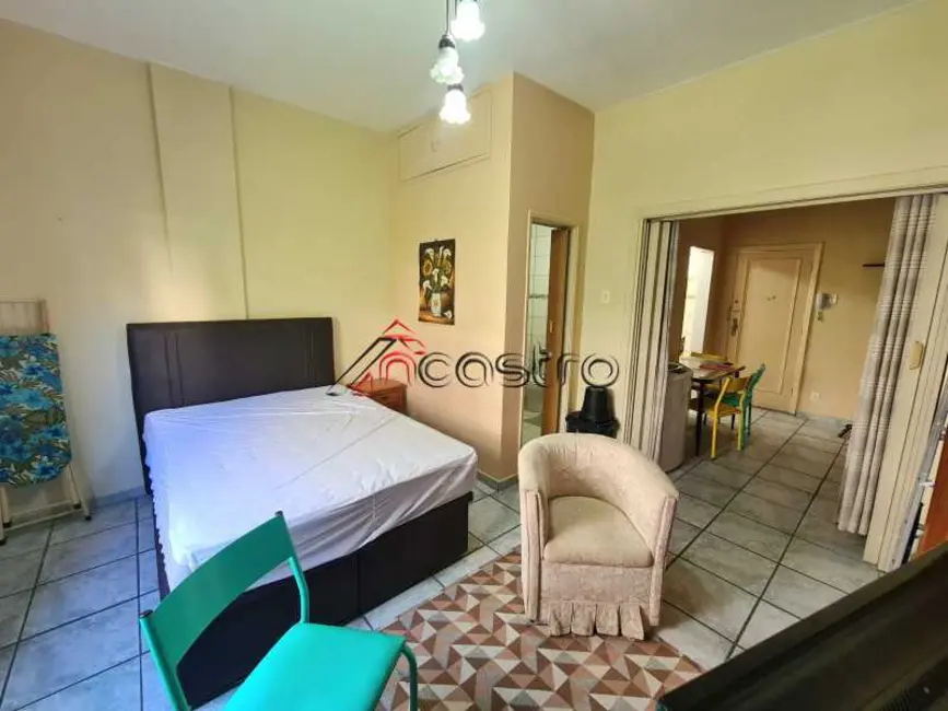 Kitnet com 1 quarto à venda, 35m2 em Rio De Janeiro - RJ - imagem 3 Foto 3 de Kitnet com 1 quarto à venda, 35m2 em Rio De Janeiro - RJ