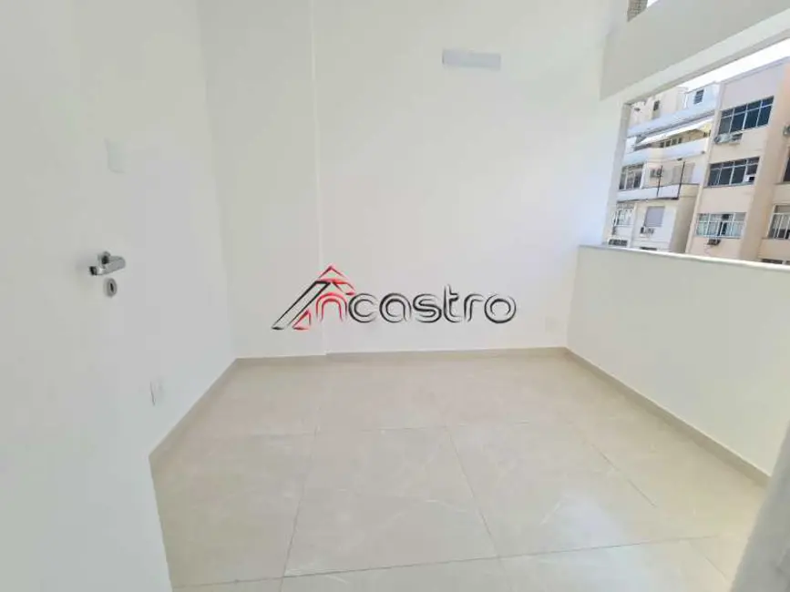 Foto 2 de Apartamento com 2 quartos à venda, 60m2 em Rio De Janeiro - RJ