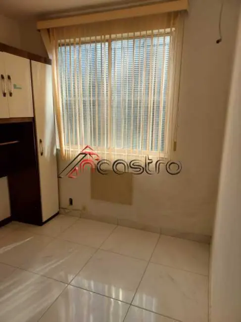 Foto 3 de Apartamento com 2 quartos à venda em Rio De Janeiro - RJ