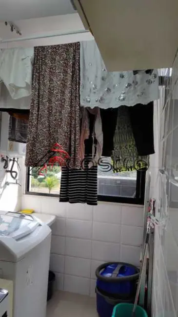 Foto 5 de Apartamento com 3 quartos para alugar, 75m2 em Rio De Janeiro - RJ