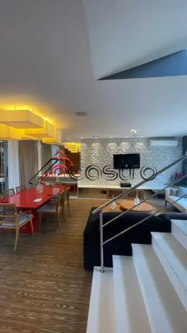 Casa de Condomínio com 5 quartos à venda e para alugar, 360m2 em Rio De Janeiro - RJ - imagem 5 Foto 5 de Casa de Condomínio com 5 quartos à venda e para alugar, 360m2 em Rio De Janeiro - RJ