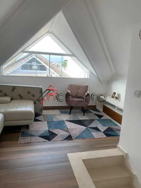 Foto 8 de Casa de Condomínio com 4 quartos para alugar, 260m2 em Rio De Janeiro - RJ