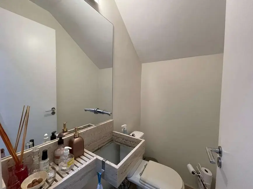 Casa de Condomínio com 3 quartos à venda, 138m2 em Granja Viana, Cotia - SP - imagem 9 Foto 9 de Casa de Condomínio com 3 quartos à venda, 138m2 em Granja Viana, Cotia - SP