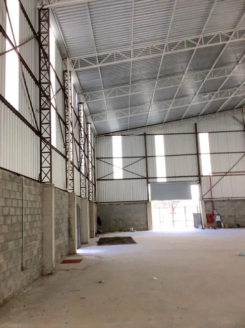 Armazém / Galpão à venda e para alugar, 1620m2 em Nova Itapevi, Itapevi - SP - imagem 6 Foto 6 de Armazém / Galpão à venda e para alugar, 1620m2 em Nova Itapevi, Itapevi - SP