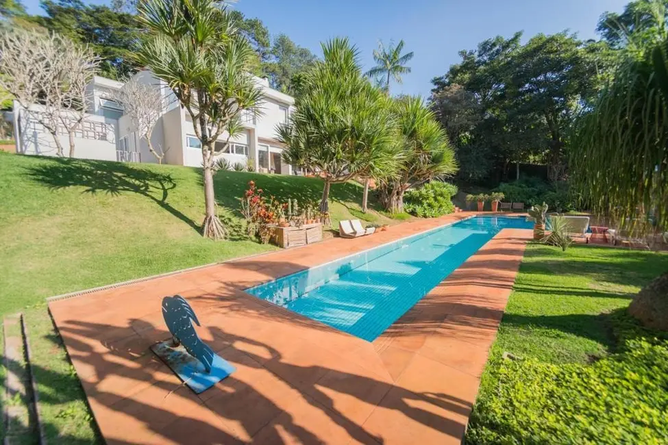 Foto 2 de Casa com 3 quartos à venda, 698m2 em Chácaras do Refúgio-Granja Viana, Cotia - SP