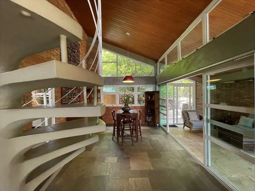 Casa de Condomínio com 4 quartos à venda, 314m2 em São Paulo II, Cotia - SP - imagem 9 Foto 9 de Casa de Condomínio com 4 quartos à venda, 314m2 em São Paulo II, Cotia - SP