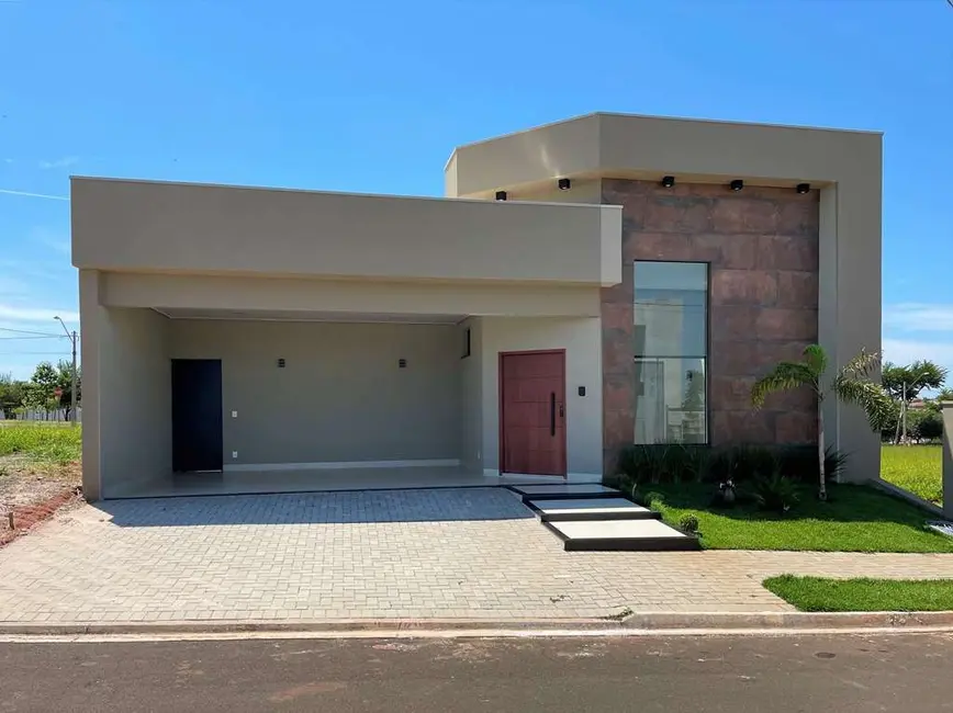 Foto 2 de Casa com 3 quartos à venda, 160m2 em Catanduva - SP