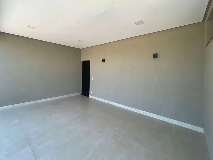 Foto 4 de Casa com 3 quartos à venda, 160m2 em Catanduva - SP