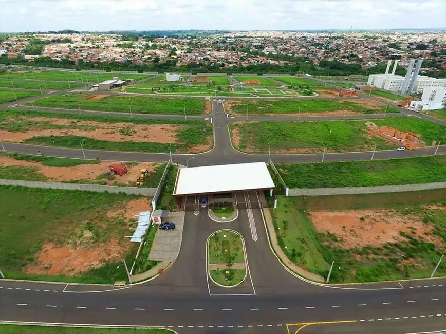 Foto 3 de Casa com 3 quartos à venda, 160m2 em Catanduva - SP