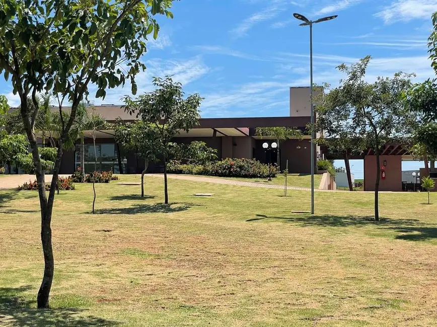 Foto 8 de Casa com 3 quartos à venda, 160m2 em Catanduva - SP