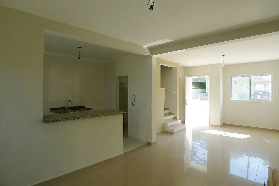 Foto 1 de Casa com 2 quartos à venda, 88m2 em Parque Dom Henrique, Cotia - SP