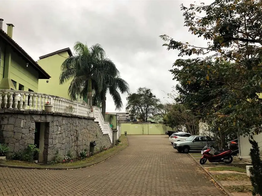 Foto 2 de Casa com 2 quartos à venda, 148m2 em Parque Nova Jandira, Jandira - SP