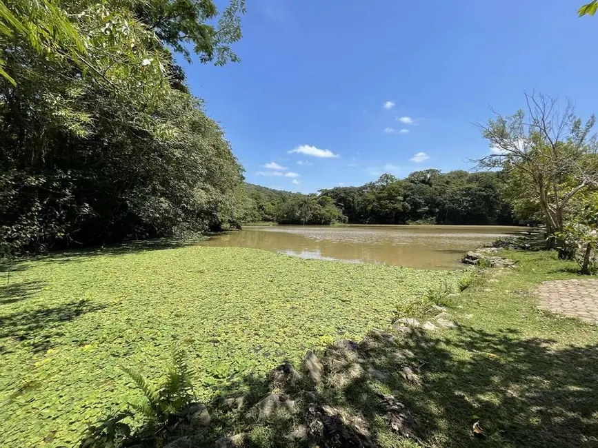 Foto 1 de Terreno / Lote à venda, 600m2 em Transurb, Itapevi - SP