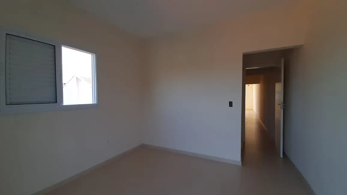 Casa com 2 quartos à venda, 125m2 em Jardim Japão (Caucaia do Alto), Cotia - SP - imagem 5 Foto 5 de Casa com 2 quartos à venda, 125m2 em Jardim Japão (Caucaia do Alto), Cotia - SP