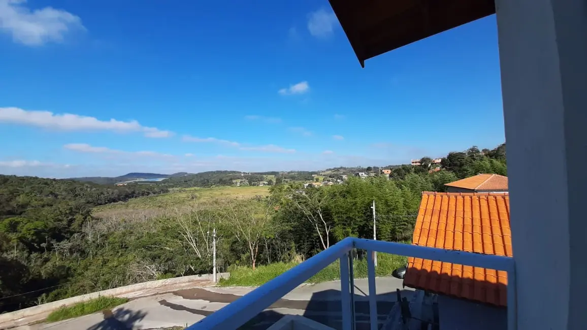 Casa com 2 quartos à venda, 125m2 em Jardim Japão (Caucaia do Alto), Cotia - SP - imagem 4 Foto 4 de Casa com 2 quartos à venda, 125m2 em Jardim Japão (Caucaia do Alto), Cotia - SP